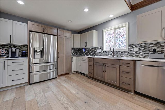 3 W Street, Lake Lotawana, MO 64086