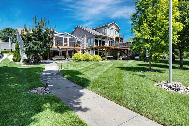 3 W Street, Lake Lotawana, MO 64086