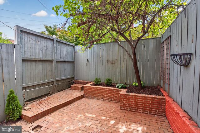 603 ACKER PL NE, Washington, DC 20002