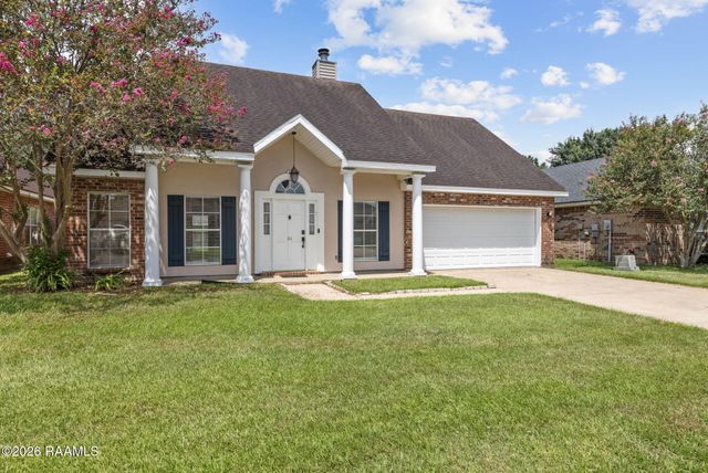 111 Tulip Tree Lane, Broussard, LA 70518