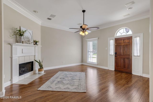 111 Tulip Tree Lane, Broussard, LA 70518
