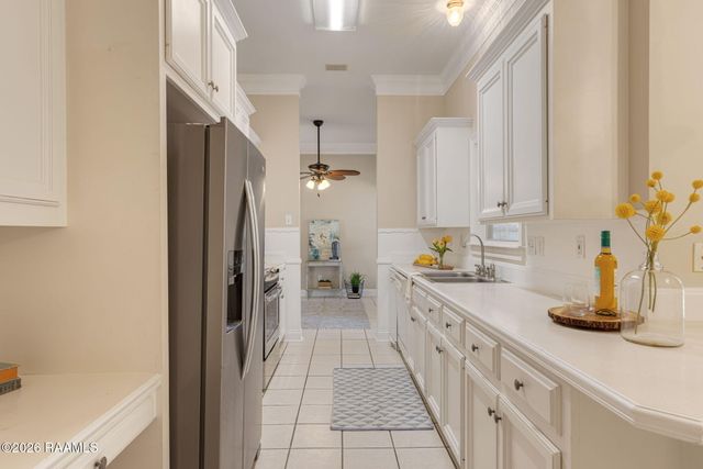 111 Tulip Tree Lane, Broussard, LA 70518