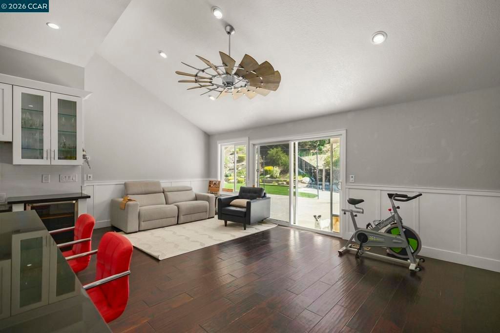 Image 11 of property listing at 11573 Fenwick Court, Dublin, CA 94568