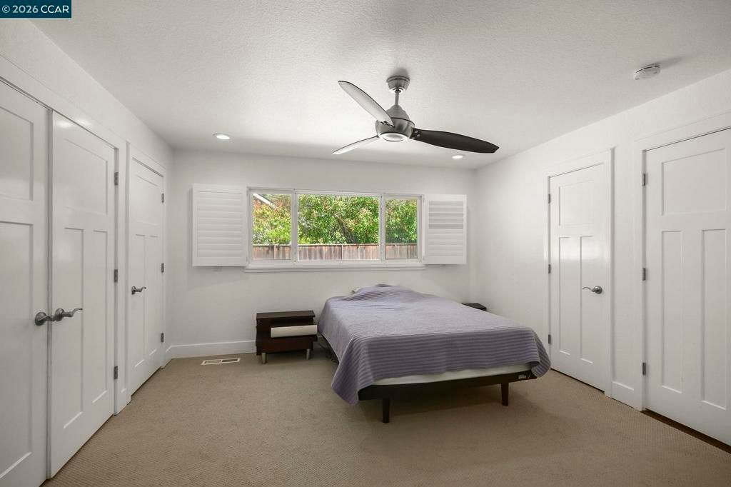 Image 19 of property listing at 11573 Fenwick Court, Dublin, CA 94568