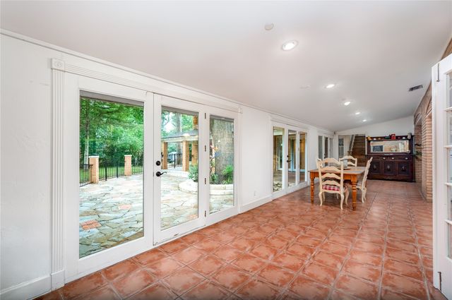 1623 San Rafael Drive, Dallas, TX 75218