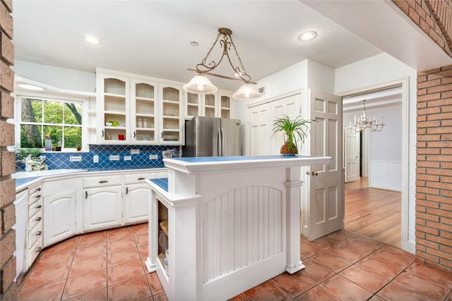 1623 San Rafael Drive, Dallas, TX 75218