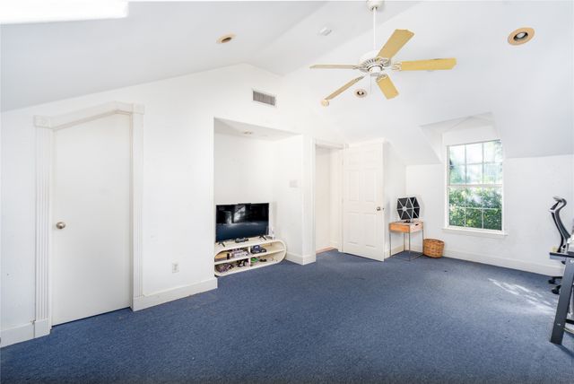 1623 San Rafael Drive, Dallas, TX 75218