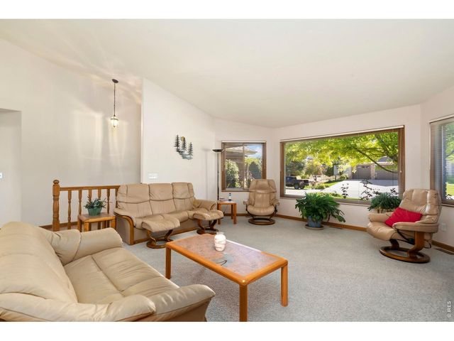 2238 Breckenridge Dr, Berthoud, CO 80513