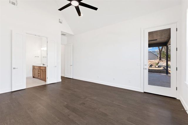 8201 Amber Ridge Drive, Edmond, OK 73034