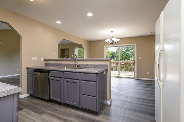 4008 IGUANA DR, Columbia, MO 65202