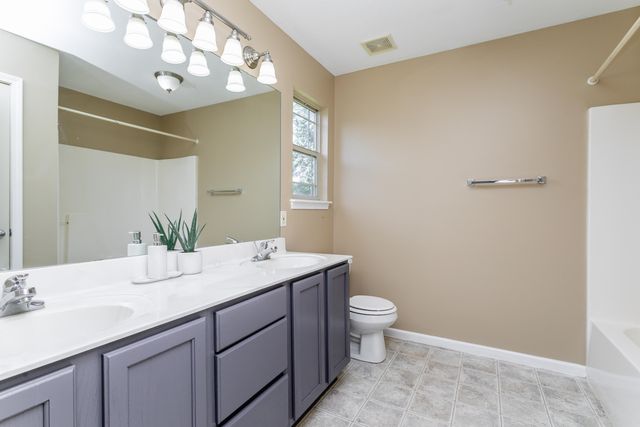4008 IGUANA DR, Columbia, MO 65202