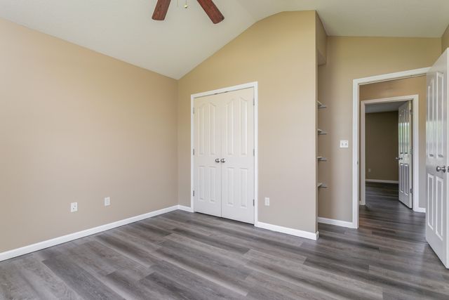 4008 IGUANA DR, Columbia, MO 65202