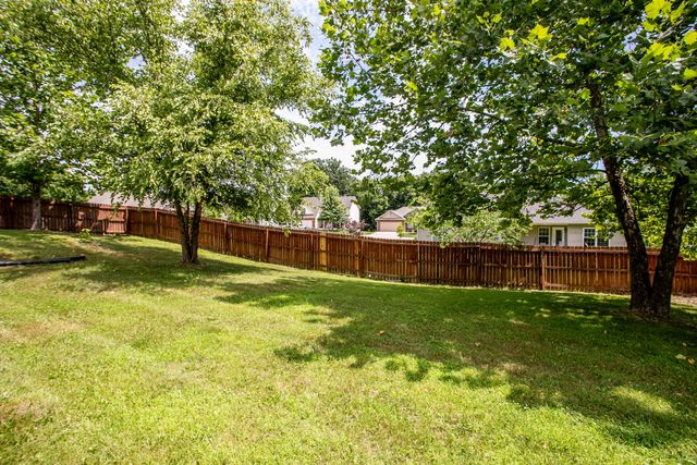 4008 IGUANA DR, Columbia, MO 65202