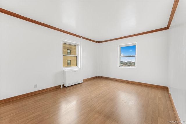 8 Fordham Oval 16B, Bronx, NY 10468