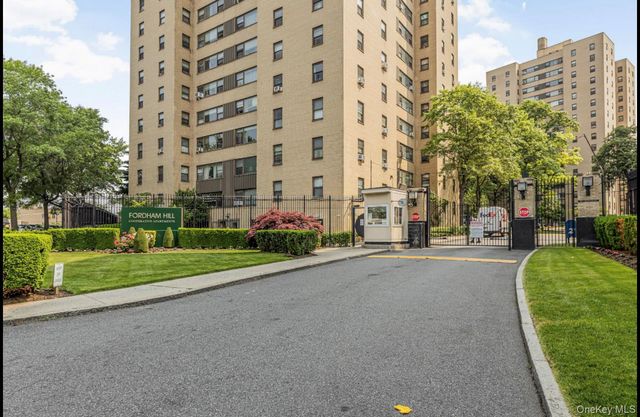 8 Fordham Oval 16B, Bronx, NY 10468