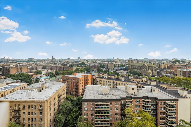 8 Fordham Oval 16B, Bronx, NY 10468