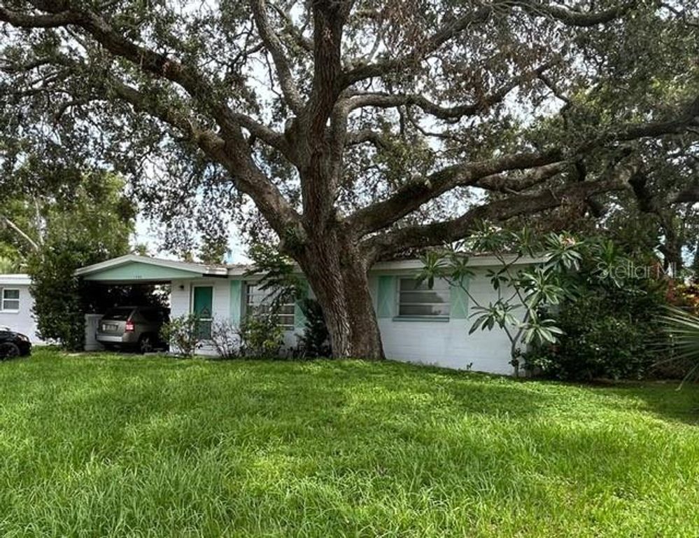 8946 DREAM WAY, Largo, FL 33773