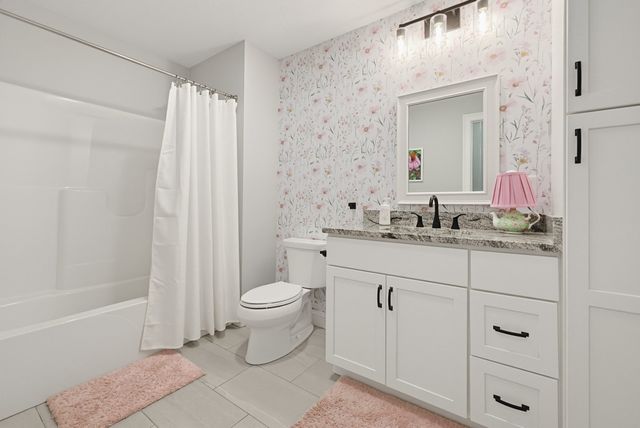 70 Henrietta Way, Taunton, MA 02780