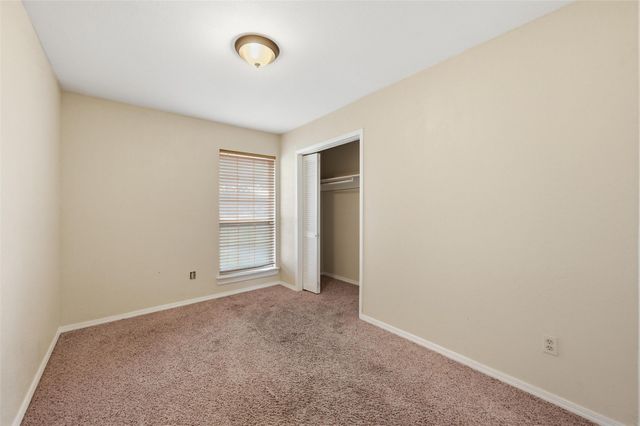 905 Brookhaven Drive, Lancaster, TX 75134