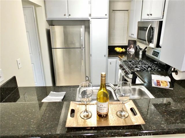 1903 Temple Avenue 127, Signal Hill, CA 90755