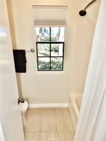 1903 Temple Avenue 127, Signal Hill, CA 90755