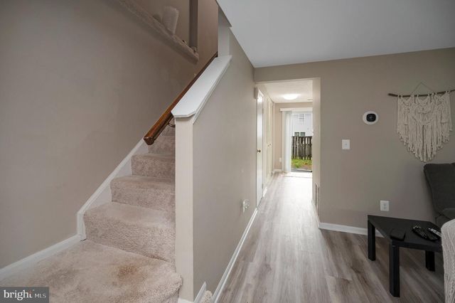 4686 WHITELY CT, Woodbridge, VA 22193