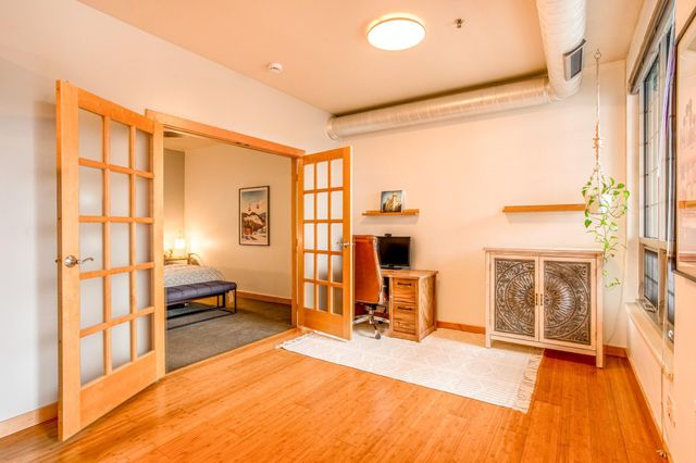 521 2nd Street SE 307, Minneapolis, MN 55414