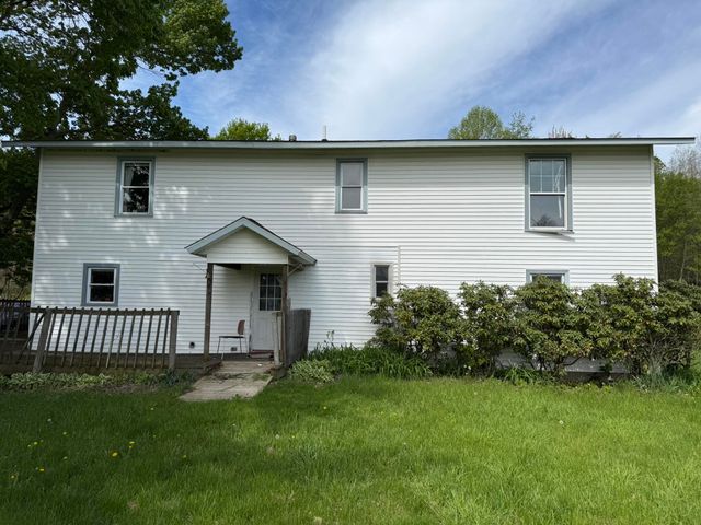 21339 County Road 687, Bangor, MI 49013