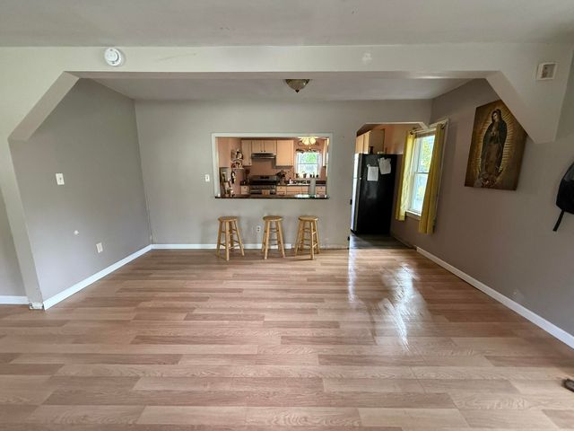 21339 County Road 687, Bangor, MI 49013