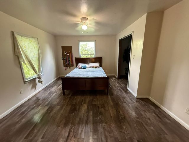 21339 County Road 687, Bangor, MI 49013