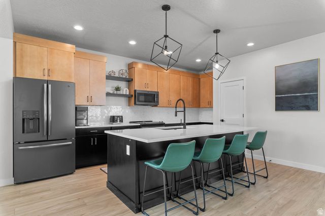 11232 S WILLOW WALK DR, South Jordan, UT 84009