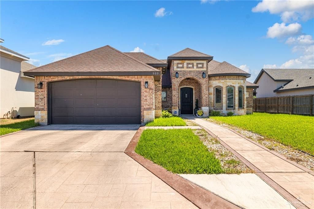 909 Seminole Avenue, Edinburg, TX 78577
