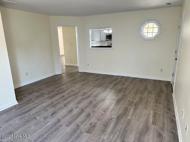 301 Brookstone Way, Jacksonville, NC 28546