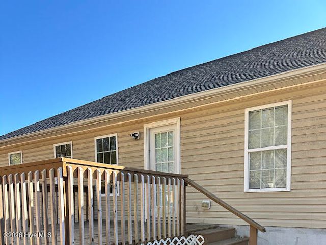 301 Brookstone Way, Jacksonville, NC 28546