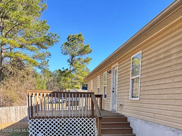 301 Brookstone Way, Jacksonville, NC 28546