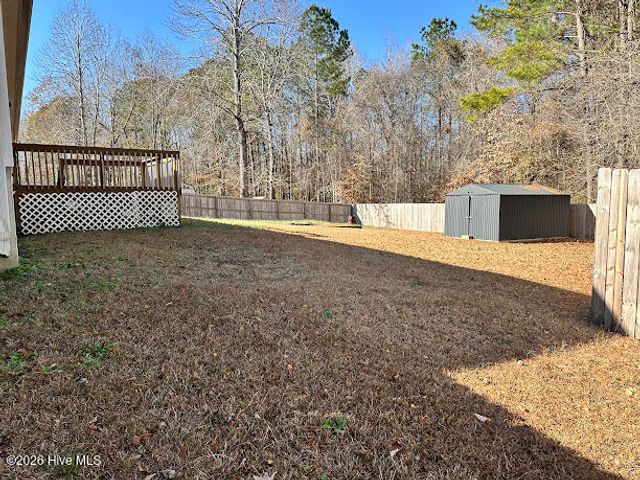 301 Brookstone Way, Jacksonville, NC 28546