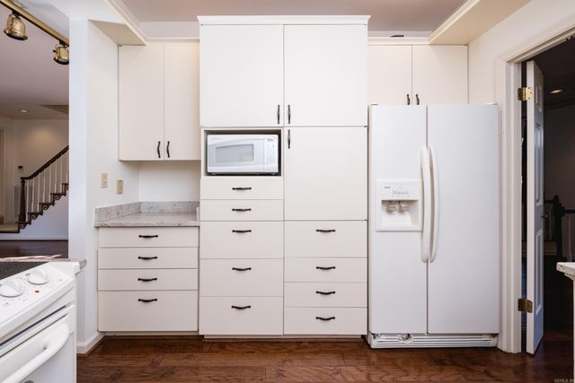 24 Windsor Court, Little Rock, AR 72212