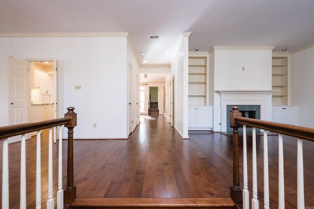 24 Windsor Court, Little Rock, AR 72212