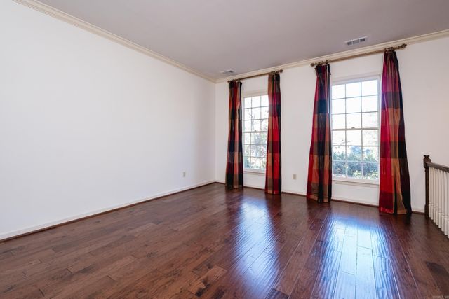 24 Windsor Court, Little Rock, AR 72212