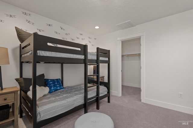 7675 E Meriwether Dr, Nampa, ID 83687