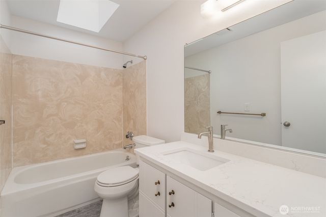 12707 89th Place NE, Kirkland, WA 98034