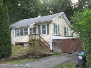 1081 Main, Malden On Hudson, NY 12453