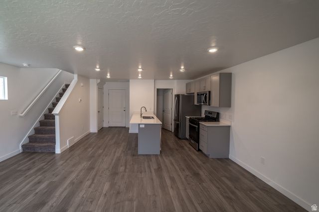 3955 W ORINDA DR, Lehi, UT 84048