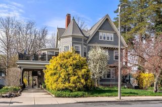 110 Melville Ave 1, Boston, MA 02124