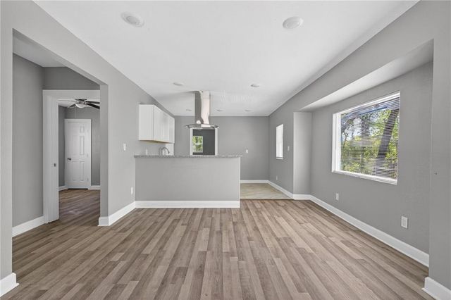 6821 Monroe Avenue, Kansas City, MO 64132