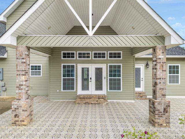 54 Whispering Pine Drive, Trenton, GA 30752
