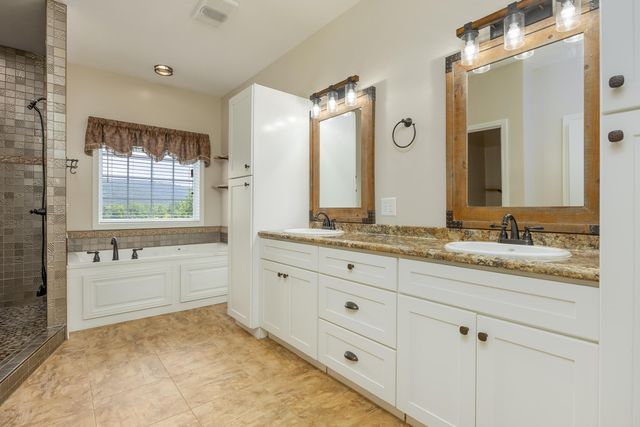 54 Whispering Pine Drive, Trenton, GA 30752