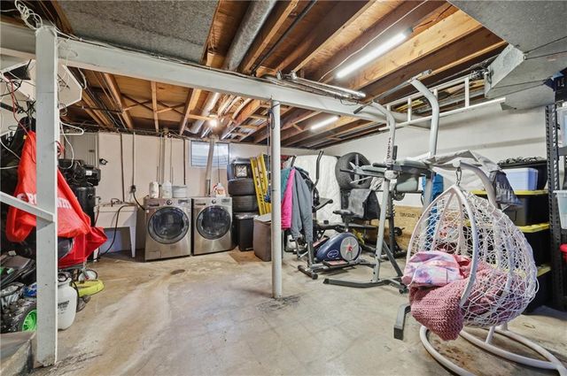 3302 N Delaware Street, Independence, MO 64050