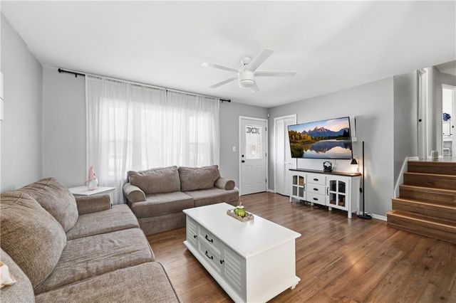 3302 N Delaware Street, Independence, MO 64050