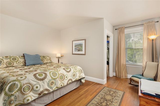 7 Prairie Avenue, Newport, RI 02840